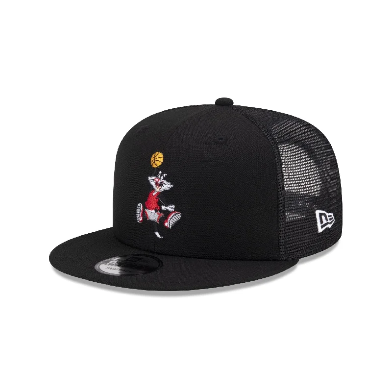 Men’s tight bifold wallet-Looney Tunes Sylvester 9FIFTY Trucker Snapback Hat