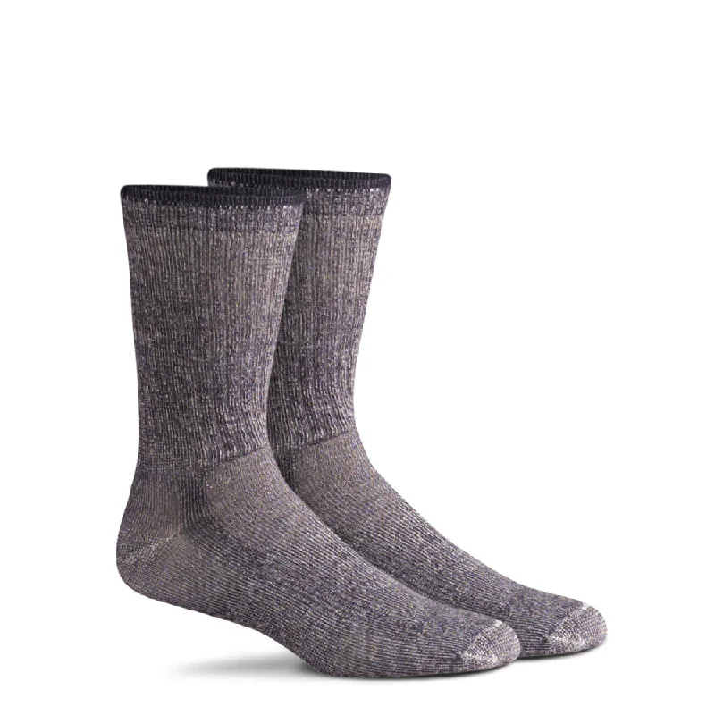 Men’s suave analog watch-Trailmaster Men's Crew Socks 2099