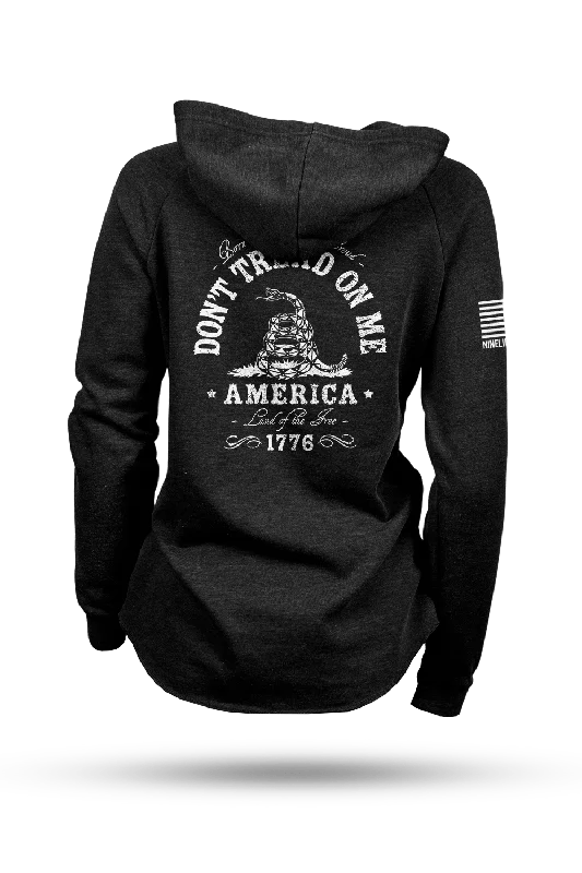 Men’s snug cotton hoodie-Don't Tread on Me - Lightweight Women's V-Neck Hoodie