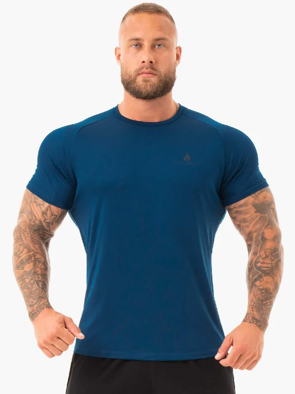 Men’s baggy casual tee-Breeze T-Shirt - Navy