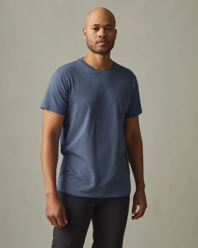 Men’s chill pattern tee-Classic Cotton Crew Tee - Washed Navy