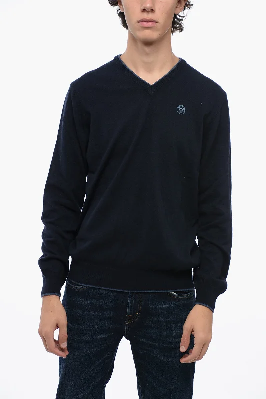 Men’s crisp pullover sweater-North Sails Wool Blend V-Neck Sweater with Contrasting Edges