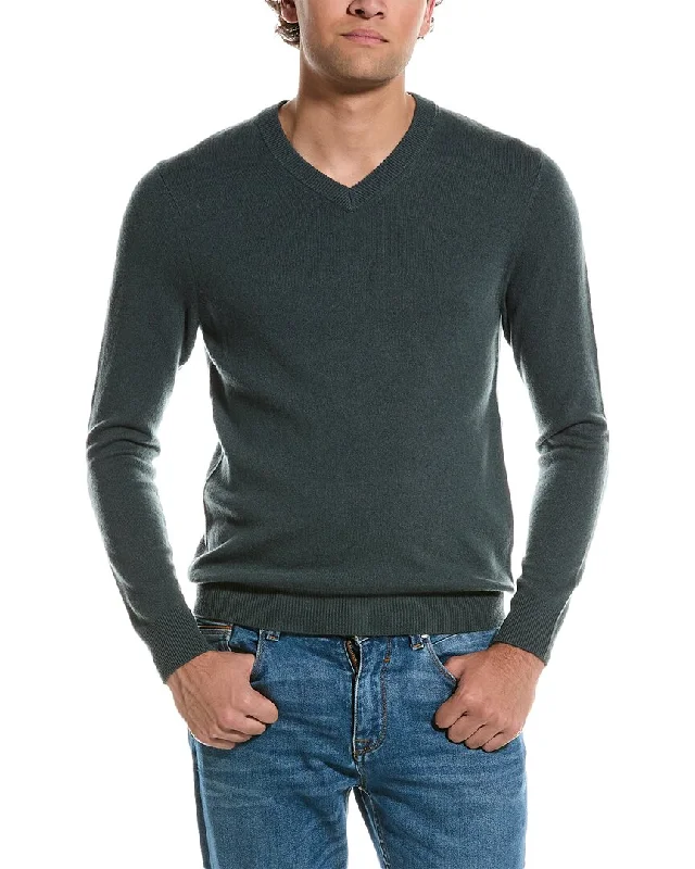 Men’s sharp turtleneck sweater-Qi Cashmere Solid Cashmere V-Neck Sweater