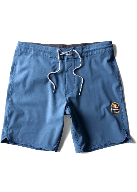 Men’s elastic straight jeans-Vissla Solid Sets 18.5" Boardshorts-Tidal Blue